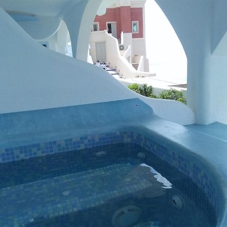 Fanari Vista Suites Fira  Habitación foto