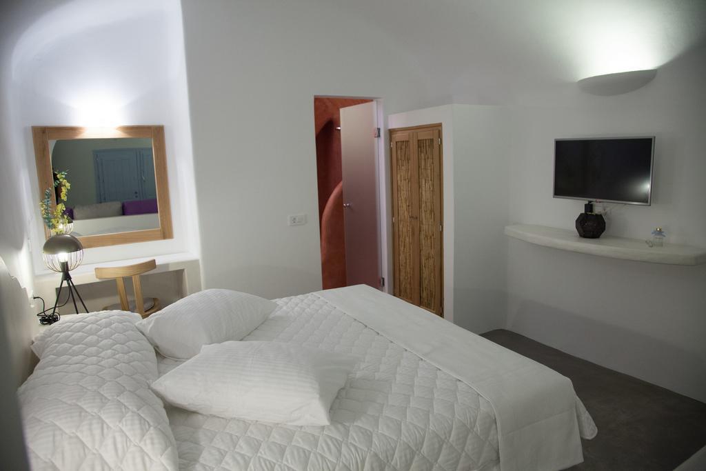 Fanari Vista Suites Fira  Habitación foto
